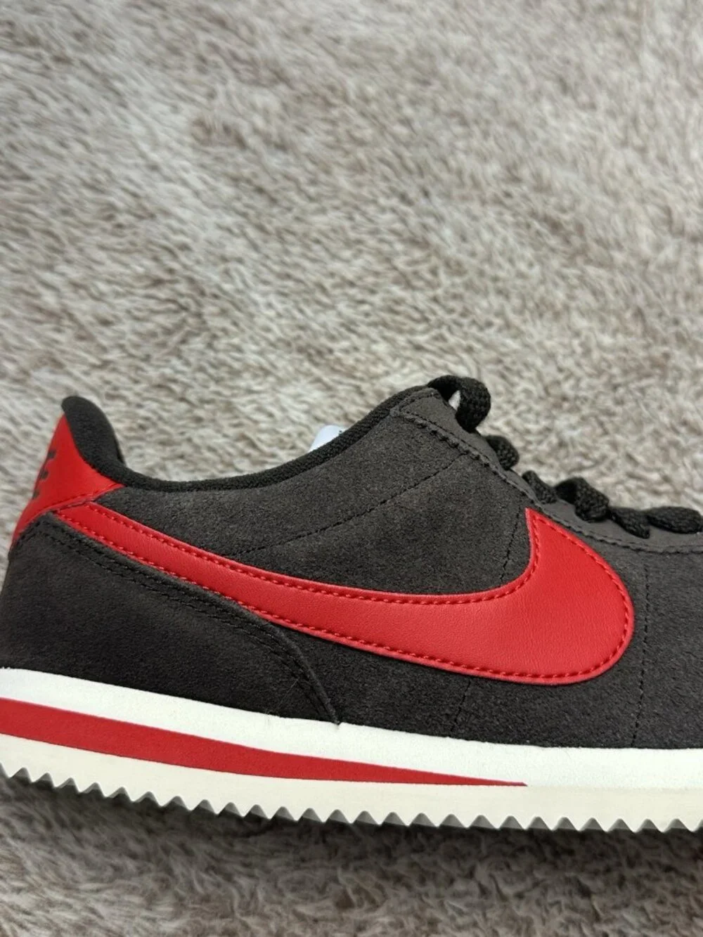 Nike Cortez Velvet Brown/Sail/University Red IB1857-200 Women's Size 5.5 NWOB